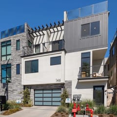 Walk to the Beach & Pier! | Ocean View Roof Deck