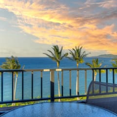 Penthouse Condo with Panoramic Ocean Views!