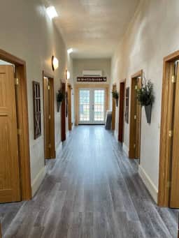 Northwoods Loft | Sleeps 12! | 1 Block to Downtown - Image 5