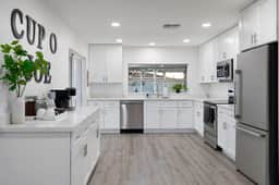 The No Bad Days Villa - Family Retreat -Central - Image 4