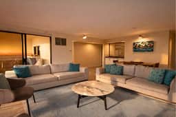 Steps to Waikiki Beach! | Ocean View Balcony - Image 2