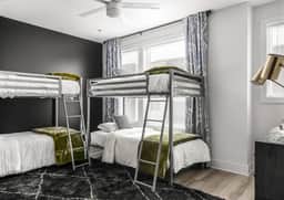 House of Many Records - Brand New Spacious Luxury - Image 5