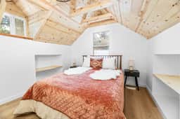 Newly Renovated Cabin! | 6 Beds | Fenced Backyard - Image 4