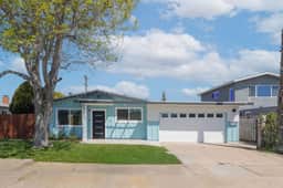 4 Miles to Beach Central and Newly Renovated - Image 5