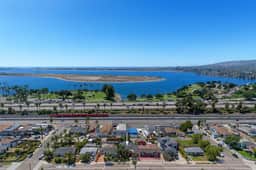 Modern Luxury | Hot Tub | 4 Blocks to Mission Bay! - Image 2