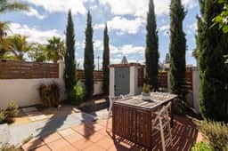 Main Home & Guest House | Dining On The Patio! - Image 5