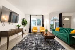 Pacific Beach Escape | One Block to Beach & Pier! - Image 2