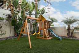 Sunset Balcony View! | Kids Playset | Sleeps 10 - Image 4