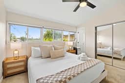 15 Min to Beach and Zoo! | Private Yard w/ Hot Tub - Image 5