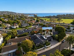 La Jolla Luxury | Designer Home w/ Pool & Jacuzzi! - Image 3