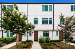 Modern Family Home Near Mexico and Sesame Place - Image 3