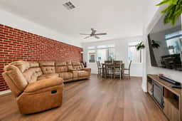 Modern Family Home Near Mexico and Sesame Place - Image 5