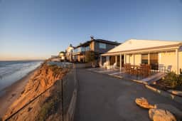 Oceanfront Villa with Panoramic Sunset Views! - Image 3