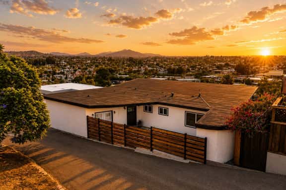 Newly Renovated | Floor to Ceiling Windows & Views - Image 1