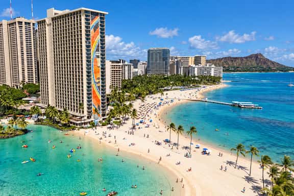 The Aqua Palms | Near Waikiki Beach + Free Parking - Image 1