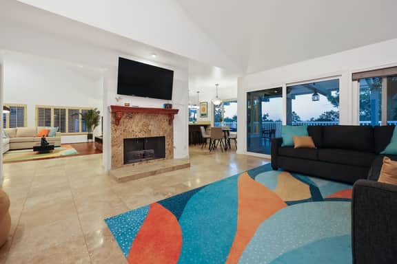 Family Retreat w/ Hot Tub, Big Back Deck & Games! - Image 4