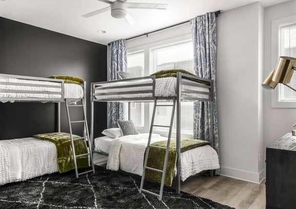House of Many Records - Brand New Spacious Luxury - Image 5