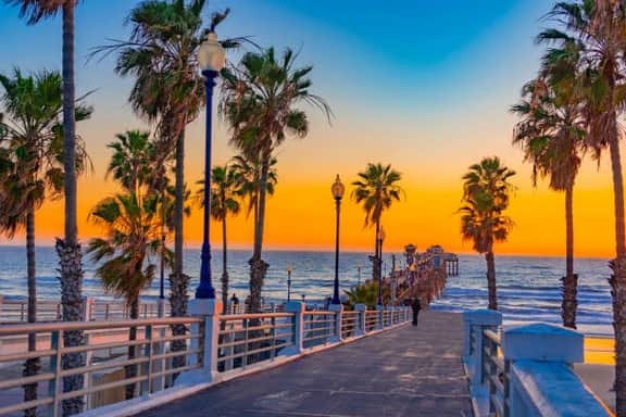 Panoramic Sunset View Roof Deck | Walk to Beach! - Image 4