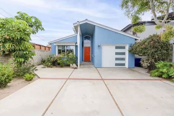 Oceanfront Home w/ Panoramic Sunset From the Patio - Image 2