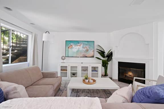 Coastal Villas Walk to the Beach! 4Homes in One - Image 2