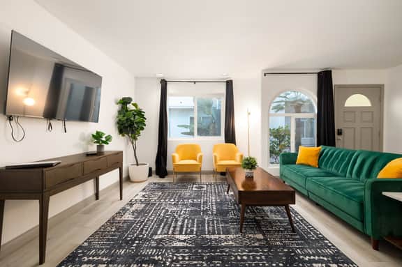 Pacific Beach Escape | One Block to Beach & Pier! - Image 2