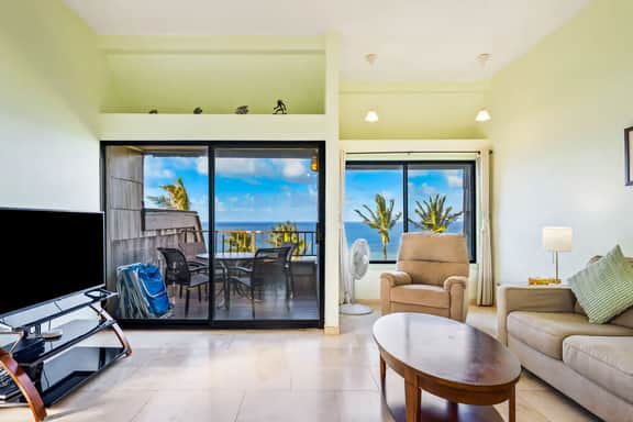 Penthouse Condo with Panoramic Ocean Views! - Image 3