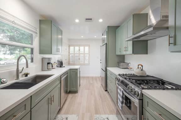 10 Min to Mission Beach, Downtown & Sunset Cliffs! - Image 4