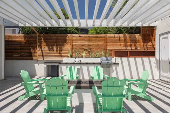 The Almond Estate | Newly Renovated | Sleeps 24 - Image 2