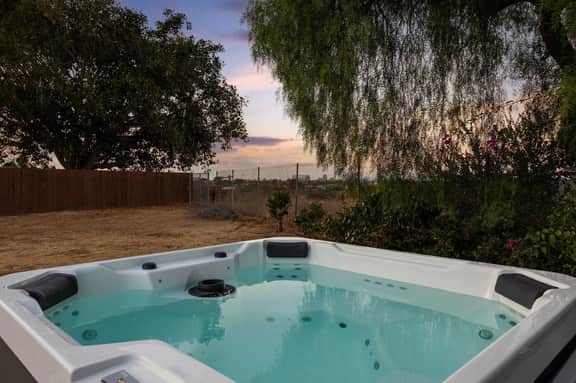 Hot Tub & Canyon Views! | 10 Min to La Jolla Beach - Image 4