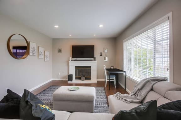 15 Min to La Jolla Shores Beach and Torrey Pines! - Image 1